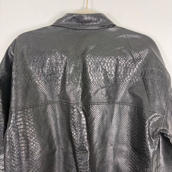 Babaton Aritzia Black Snakeskin Faux Leather Button Up Shirt Jacket Women's Size - Picture 7 of 10